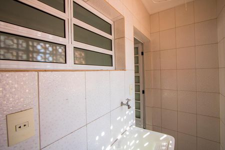 Apartamento à venda com 70m², 2 quartos e sem vaga Apartamento à venda com 70m², 2 quartos e sem vagaÁrea de serviço