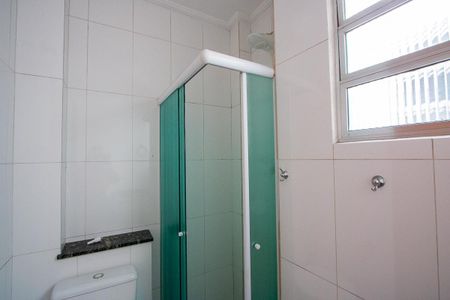 Apartamento à venda com 70m², 2 quartos e sem vaga Apartamento à venda com 70m², 2 quartos e sem vagaBanheiro