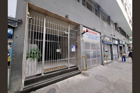 Apartamento à venda com 40m², 1 quarto e sem vaga Apartamento à venda com 40m², 1 quarto e sem vagaPlaca