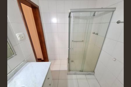 Apartamento à venda com 40m², 1 quarto e sem vaga Apartamento à venda com 40m², 1 quarto e sem vagaBanheiro da suíte