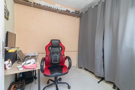 Casa à venda com 182m², 2 quartos e 2 vagasCômodo externo