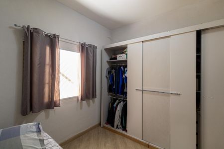 Casa à venda com 182m², 2 quartos e 2 vagas Casa à venda com 182m², 2 quartos e 2 vagasQuarto