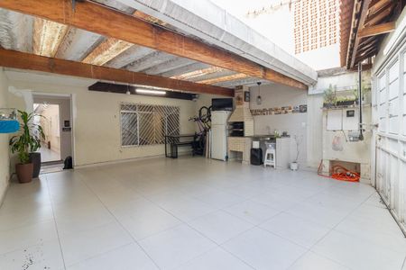 Casa à venda com 182m², 2 quartos e 2 vagasGaragem