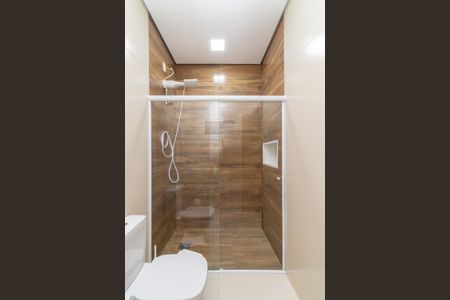 Casa à venda com 182m², 2 quartos e 2 vagasBanheiro da Suíte