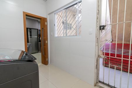 Casa à venda com 182m², 2 quartos e 2 vagasÁrea de Serviço