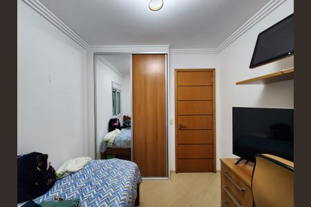 Apartamento à venda com 60m², 2 quartos e 2 vagasQuarto 2