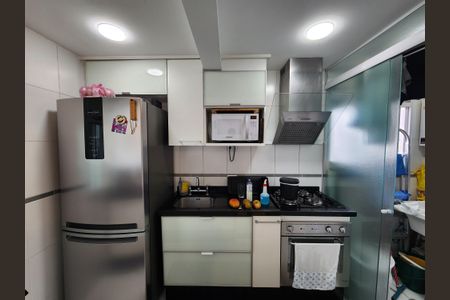 Apartamento à venda com 60m², 2 quartos e 2 vagasCozinha