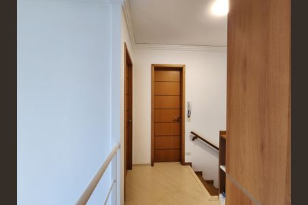 Apartamento à venda com 60m², 2 quartos e 2 vagasCorredor