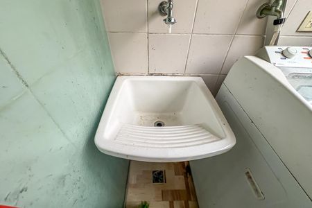 Apartamento à venda com 76m², 3 quartos e 2 vagasLavanderia