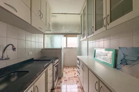 Apartamento à venda com 76m², 3 quartos e 2 vagasCozinha