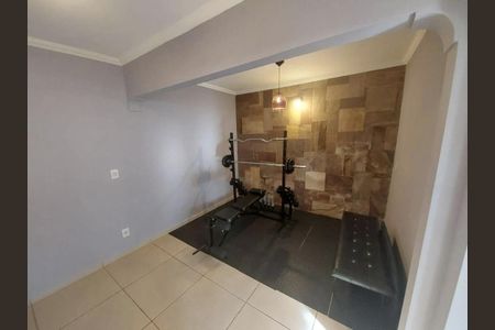Casa à venda com 170m², 3 quartos e 2 vagasFoto 06