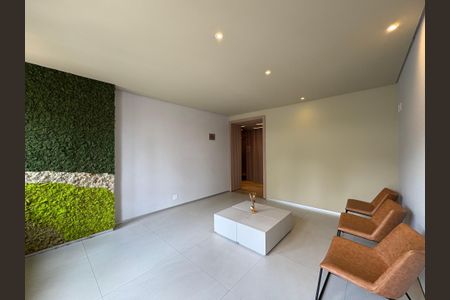 Apartamento à venda com 73m², 2 quartos e 2 vagas Apartamento à venda com 73m², 2 quartos e 2 vagasHall social