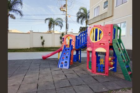 Apartamento à venda com 44m², 2 quartos e 1 vaga Apartamento à venda com 44m², 2 quartos e 1 vagaÁrea comum - Playground