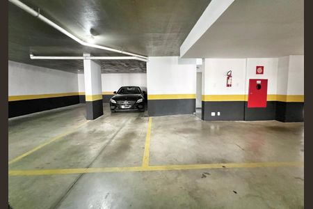 Apartamento à venda com 167m², 4 quartos e 3 vagas Apartamento à venda com 167m², 4 quartos e 3 vagasÁrea comum