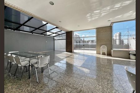 Apartamento à venda com 167m², 4 quartos e 3 vagas Apartamento à venda com 167m², 4 quartos e 3 vagasÁrea comum