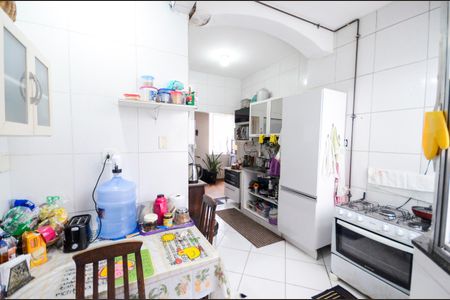 Apartamento à venda com 121m², 3 quartos e sem vaga Apartamento à venda com 121m², 3 quartos e sem vagaCozinha