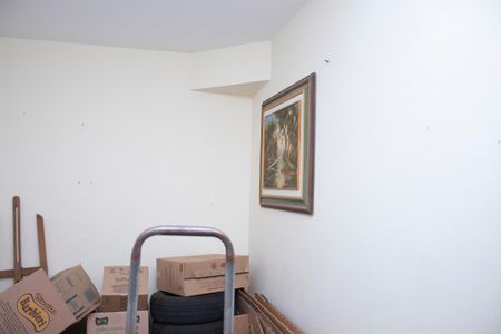 Casa à venda com 704m², 4 quartos e 5 vagas Casa à venda com 704m², 4 quartos e 5 vagasQuarto 1