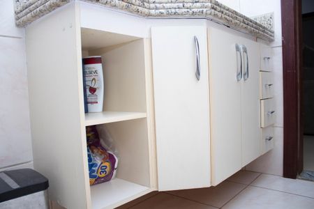 Casa à venda com 704m², 4 quartos e 5 vagas Casa à venda com 704m², 4 quartos e 5 vagasBanheiro