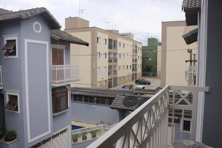 Casa de condomínio à venda com 166m², 3 quartos e 3 vagasVaranda