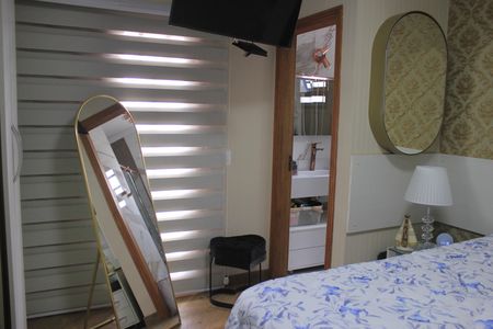 Casa de condomínio à venda com 166m², 3 quartos e 3 vagasSuíte 1