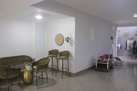 Casa de condomínio à venda com 166m², 3 quartos e 3 vagasGaragem