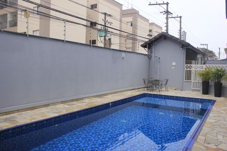 Casa de condomínio à venda com 166m², 3 quartos e 3 vagasÁrea comum - Piscina