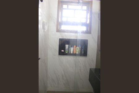 Casa de condomínio à venda com 166m², 3 quartos e 3 vagasBanheiro da Suíte 3