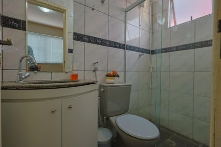 Apartamento à venda com 68m², 3 quartos e 1 vaga Apartamento à venda com 68m², 3 quartos e 1 vagaBanheiro da Suíte