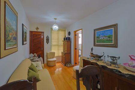 Apartamento à venda com 68m², 3 quartos e 1 vaga Apartamento à venda com 68m², 3 quartos e 1 vagaSala