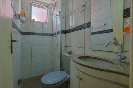 Apartamento à venda com 68m², 3 quartos e 1 vaga Apartamento à venda com 68m², 3 quartos e 1 vagaBanheiro