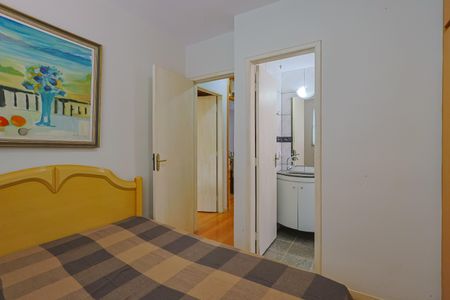 Apartamento à venda com 68m², 3 quartos e 1 vaga Apartamento à venda com 68m², 3 quartos e 1 vagaSuíte