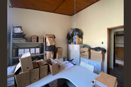 Casa à venda com 350m², 4 quartos e 10 vagas Casa à venda com 350m², 4 quartos e 10 vagasQuarto 3