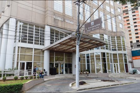 Apartamento à venda com 42m², 1 quarto e 1 vagaFachada