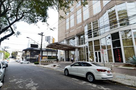 Apartamento à venda com 42m², 1 quarto e 1 vagaFachada