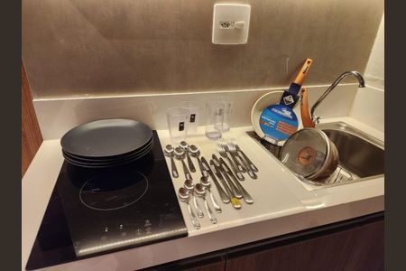 Studio à venda com 27m², 1 quarto e sem vaga Studio à venda com 27m², 1 quarto e sem vagaFoto 14