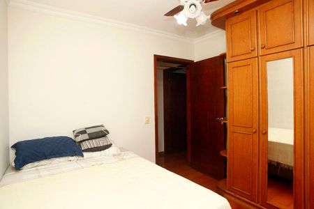 Apartamento à venda com 68m², 2 quartos e 1 vagaQuarto 2