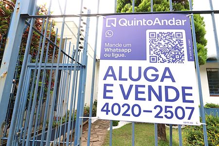 Casa à venda com 300m², 3 quartos e 3 vagasPlaca