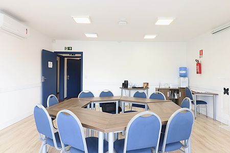 Casa à venda com 300m², 3 quartos e 3 vagasSala