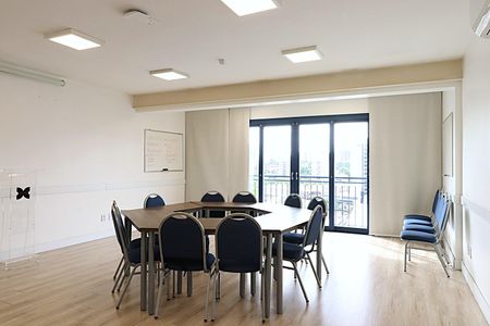 Casa à venda com 300m², 3 quartos e 3 vagasSala