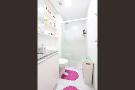 Apartamento à venda com 71m², 3 quartos e 1 vaga Apartamento à venda com 71m², 3 quartos e 1 vagaBanheiro Social