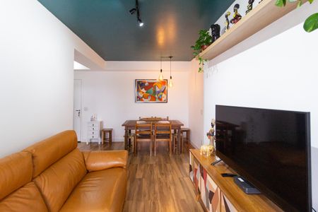 Apartamento à venda com 67m², 2 quartos e 1 vagaSala