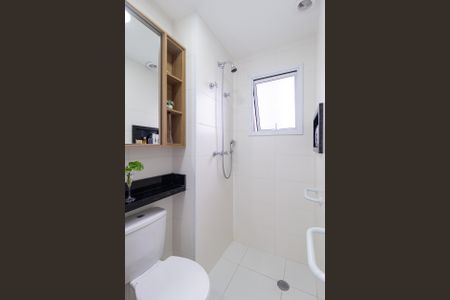 Apartamento à venda com 67m², 2 quartos e 1 vagaBanheiro da suíte