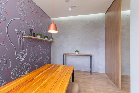 Apartamento à venda com 67m², 2 quartos e 1 vagaÁrea comum