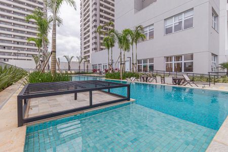 Apartamento à venda com 67m², 2 quartos e 1 vagaÁrea comum - Piscina
