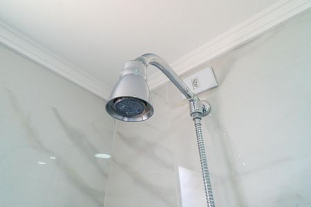 Apartamento à venda com 70m², 2 quartos e 1 vaga Apartamento à venda com 70m², 2 quartos e 1 vagaBanheiro Detalhe