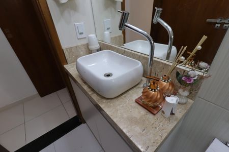 Casa à venda com 153m², 3 quartos e 2 vagasBanheiro da Suíte