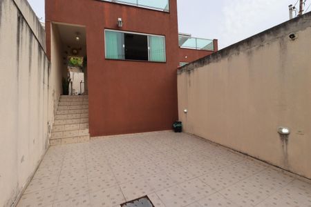 Casa à venda com 153m², 3 quartos e 2 vagasGaragem