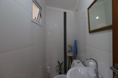 Casa à venda com 153m², 3 quartos e 2 vagasCobertura  Banheiro