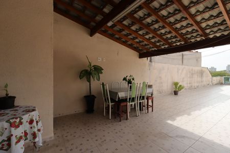 Casa à venda com 153m², 3 quartos e 2 vagasCobertura 