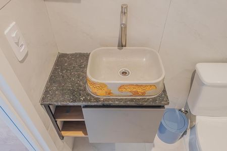 Apartamento à venda com 58m², 2 quartos e 1 vagaBanheiro 1